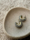 Boucles d'oreilles brillantes